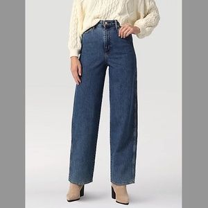 Wrangler Barrel high rise 652 jean